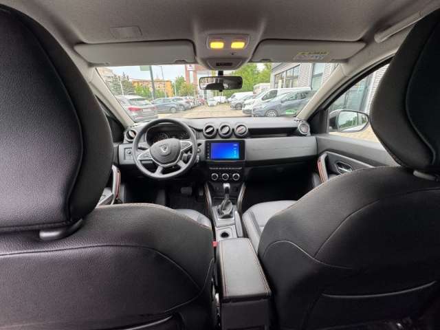 Fahrzeugbild eines Dacia Duster