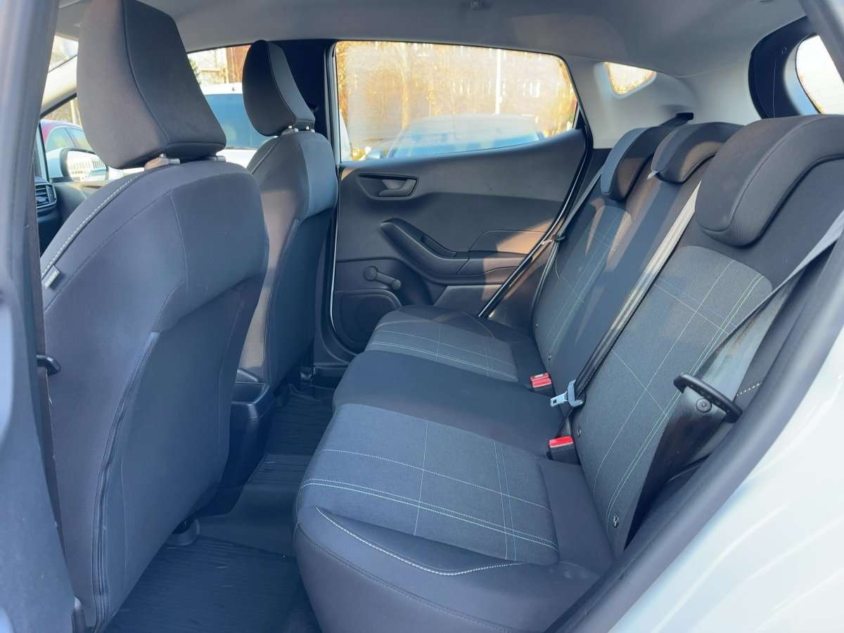 Fahrzeugbild eines Ford Fiesta