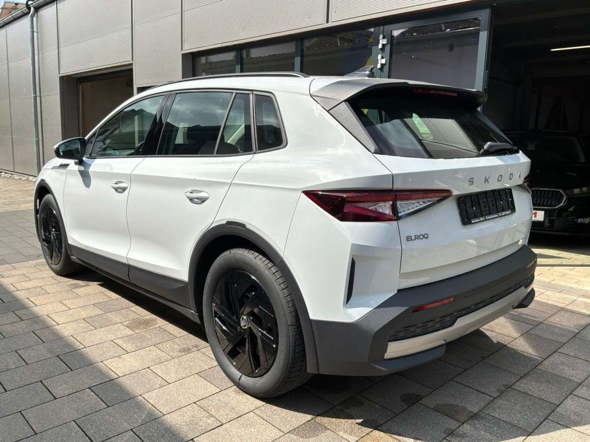Fahrzeugbild eines Skoda ELROQ
