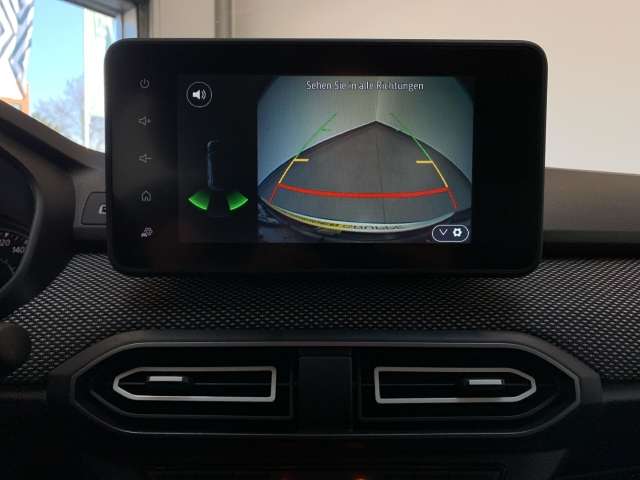 Fahrzeugbild eines Dacia Sandero