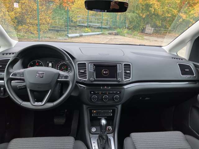 Fahrzeugbild eines SEAT Alhambra