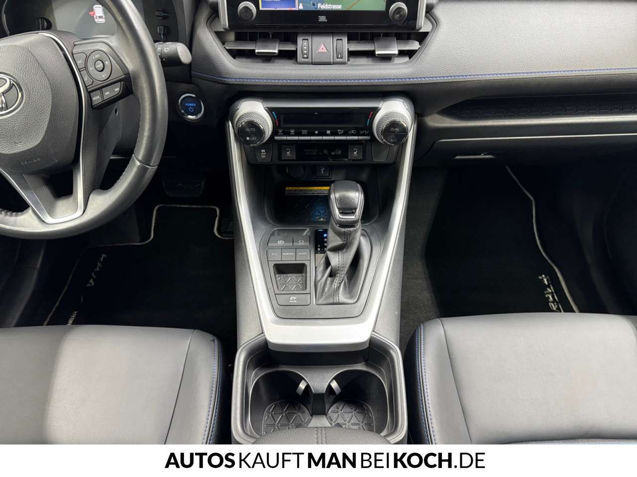 Fahrzeugbild eines Toyota RAV4