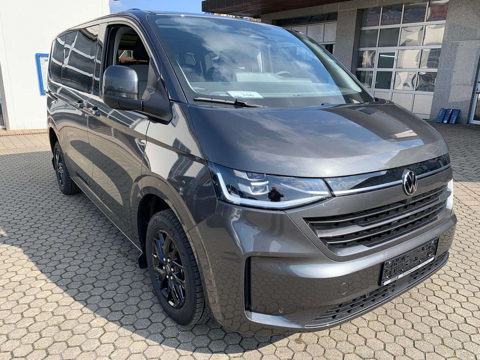 Fahrzeugbild eines Volkswagen Caravelle