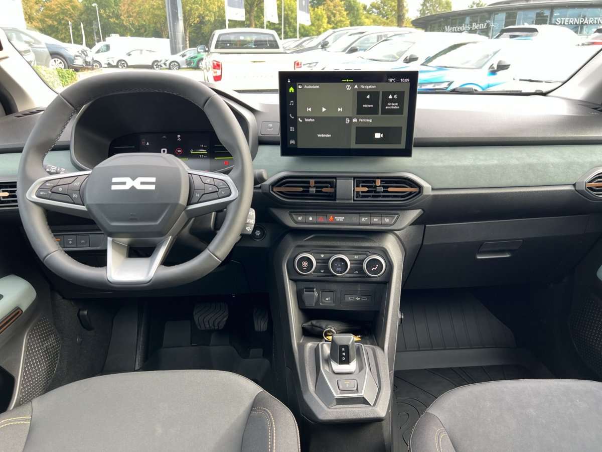 Fahrzeugbild eines Dacia Sandero