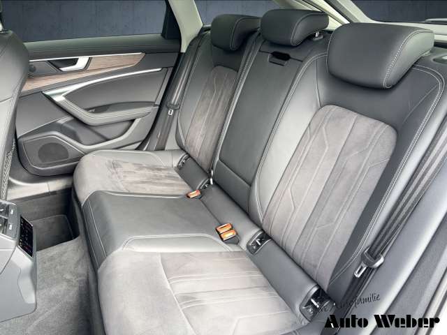 Fahrzeugbild eines Audi A6 allroad quattro