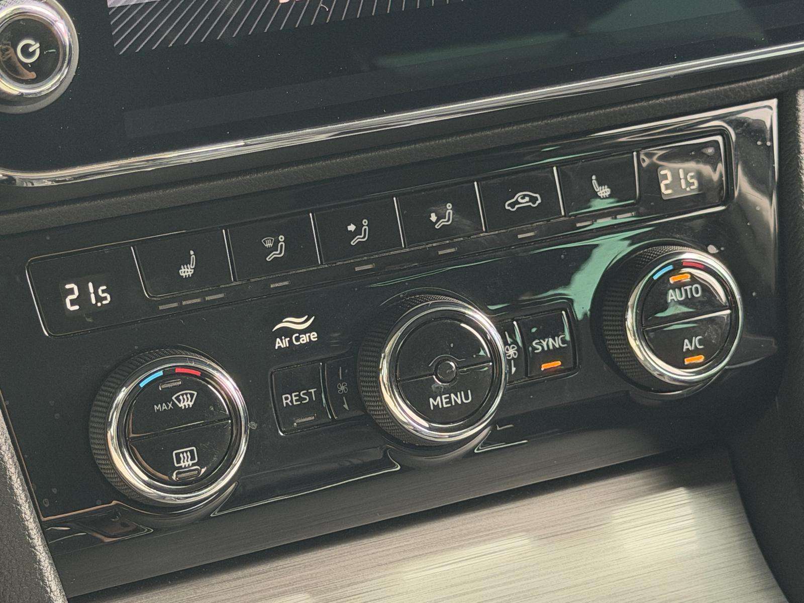 Fahrzeugbild eines Skoda Superb