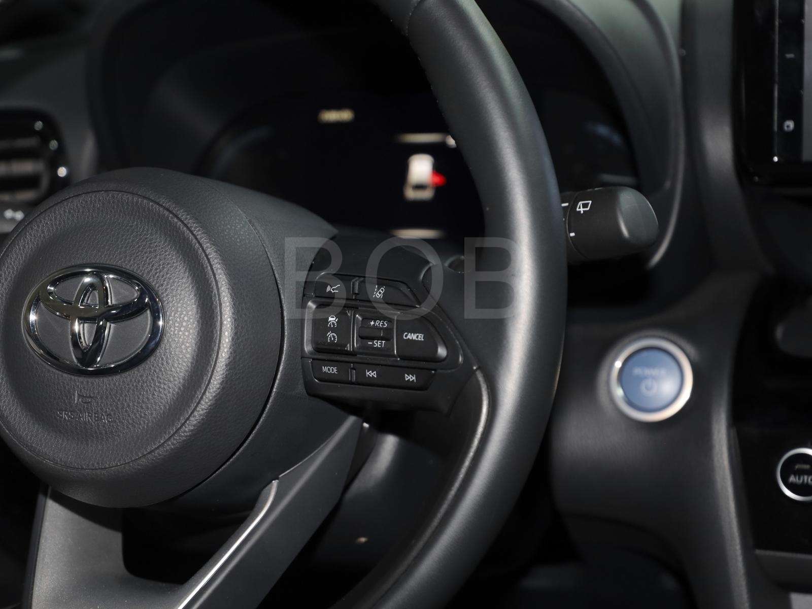 Fahrzeugbild eines Toyota Yaris Cross