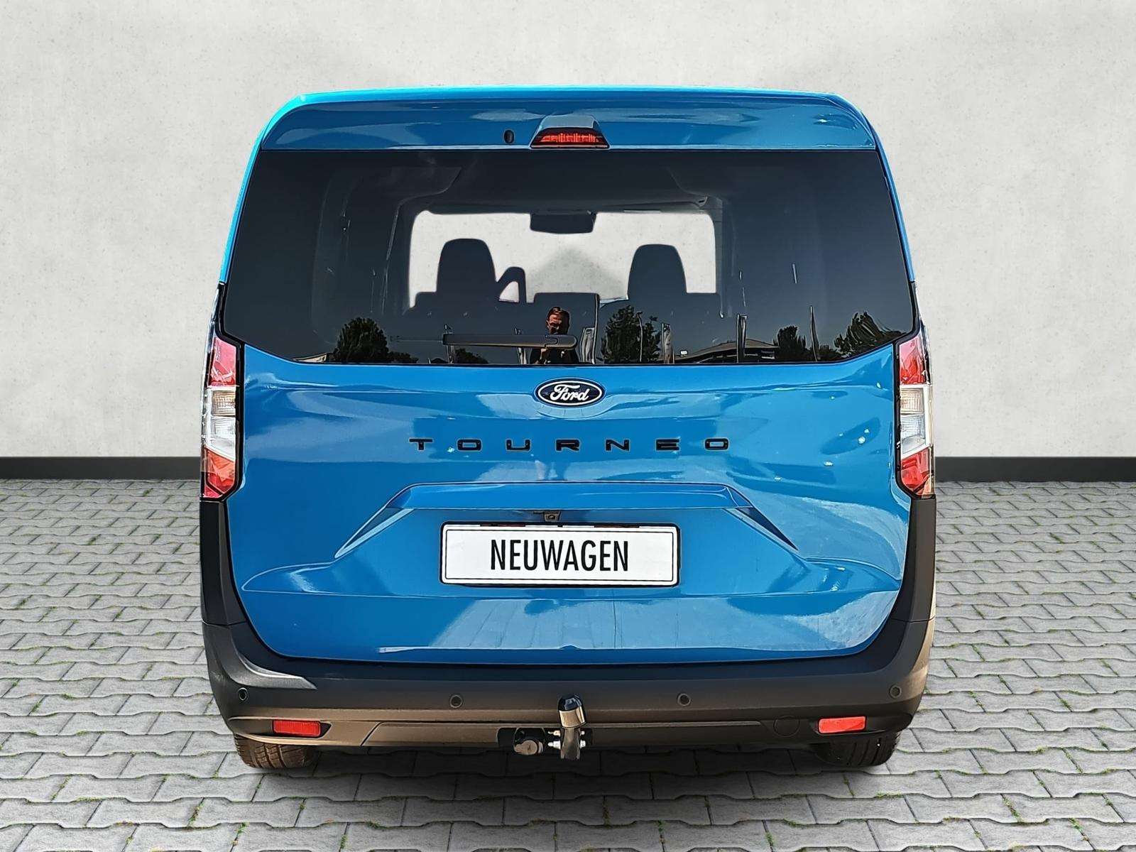 Fahrzeugbild eines Ford Tourneo Courier