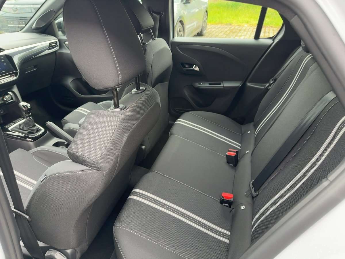 Fahrzeugbild eines Opel Corsa