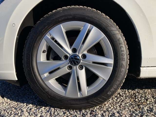 Fahrzeugbild eines Volkswagen Golf