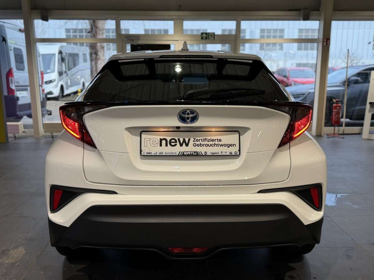 Fahrzeugbild eines Toyota C-HR