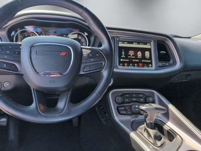Fahrzeugbild eines Dodge Challenger