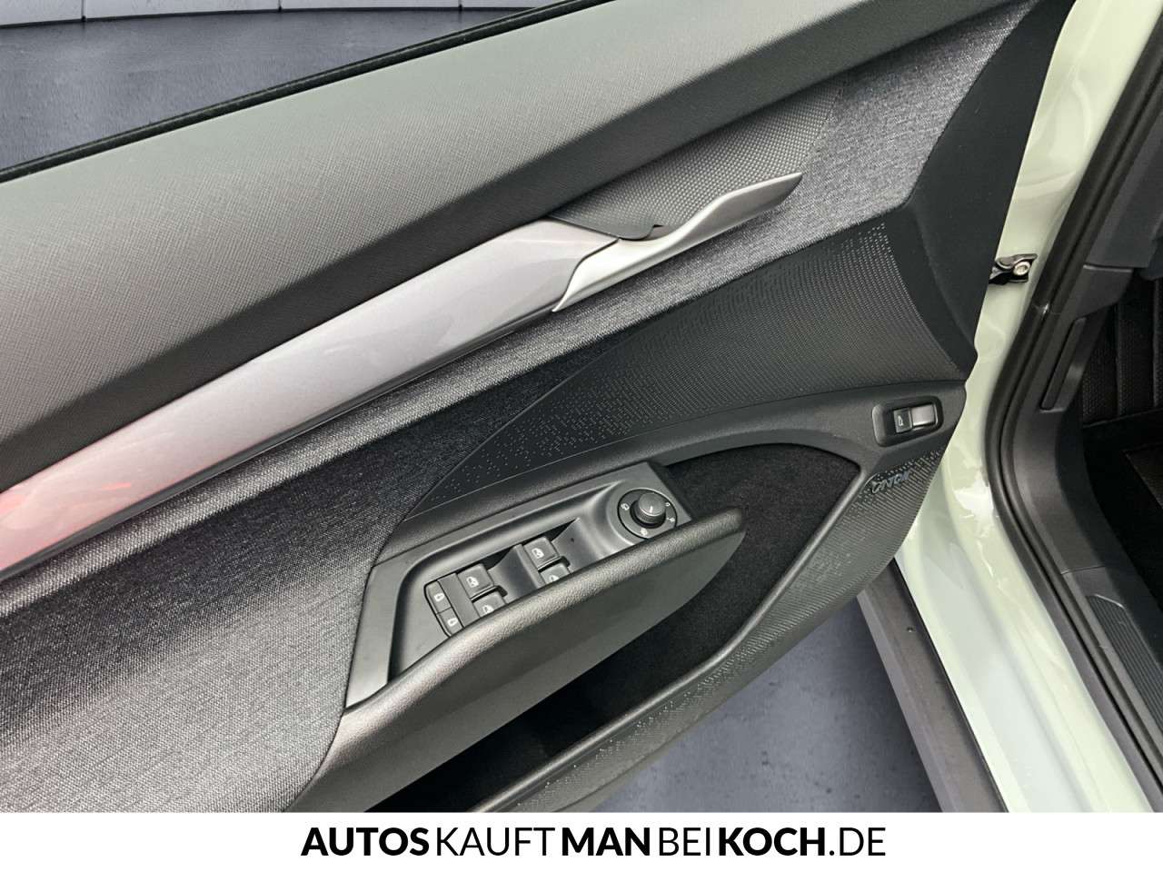 Fahrzeugbild eines Skoda ELROQ