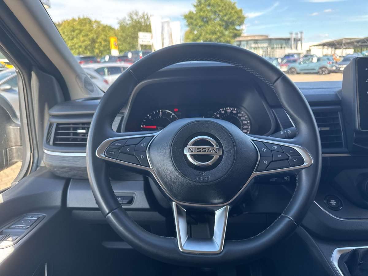 Fahrzeugbild eines Nissan Primastar