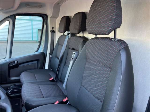 Fahrzeugbild eines Opel Movano