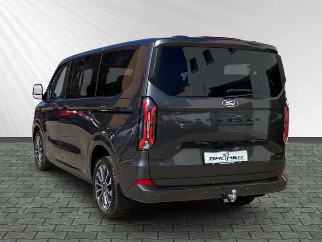 Fahrzeugbild eines Ford Tourneo Custom