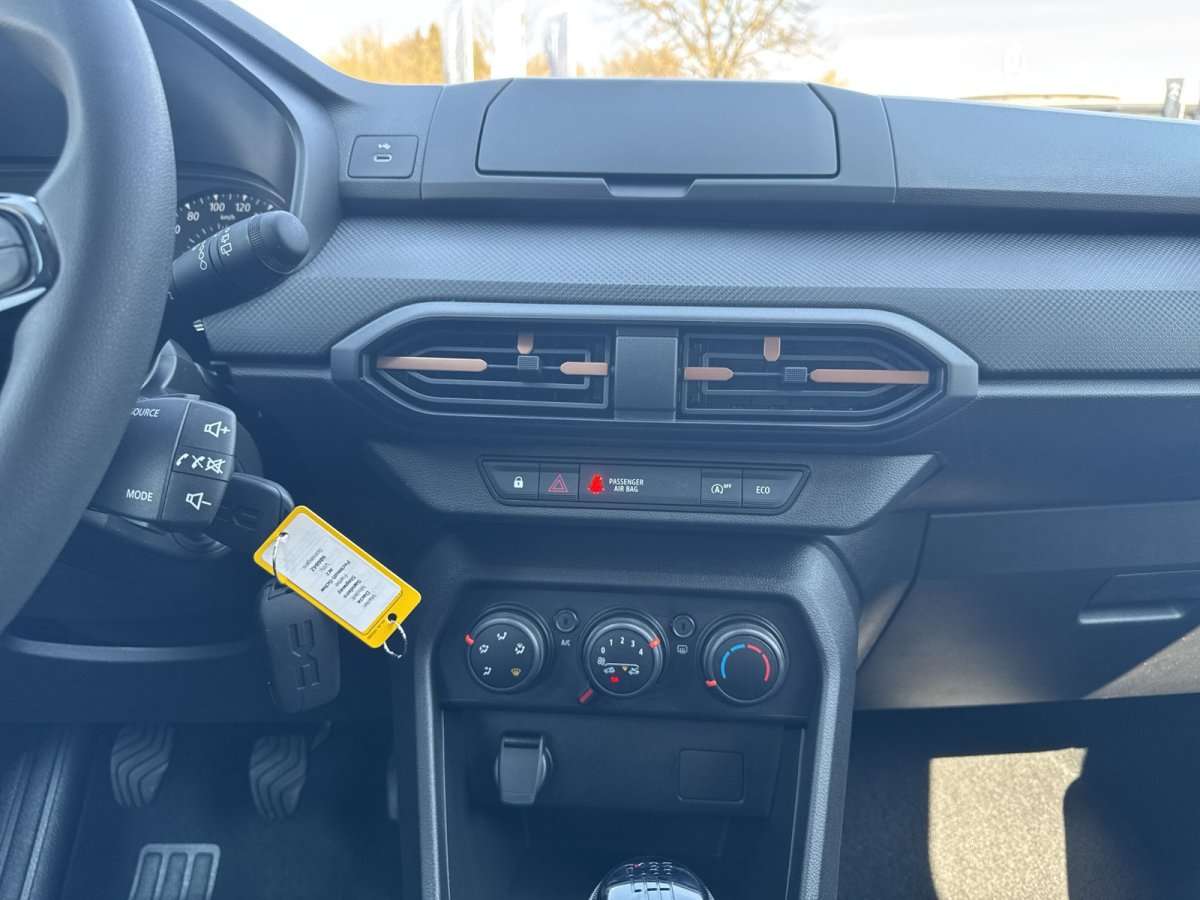 Fahrzeugbild eines Dacia Sandero