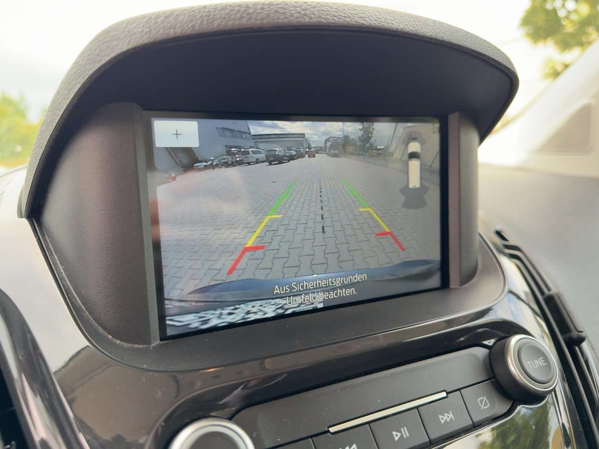 Fahrzeugbild eines Ford Transit Courier
