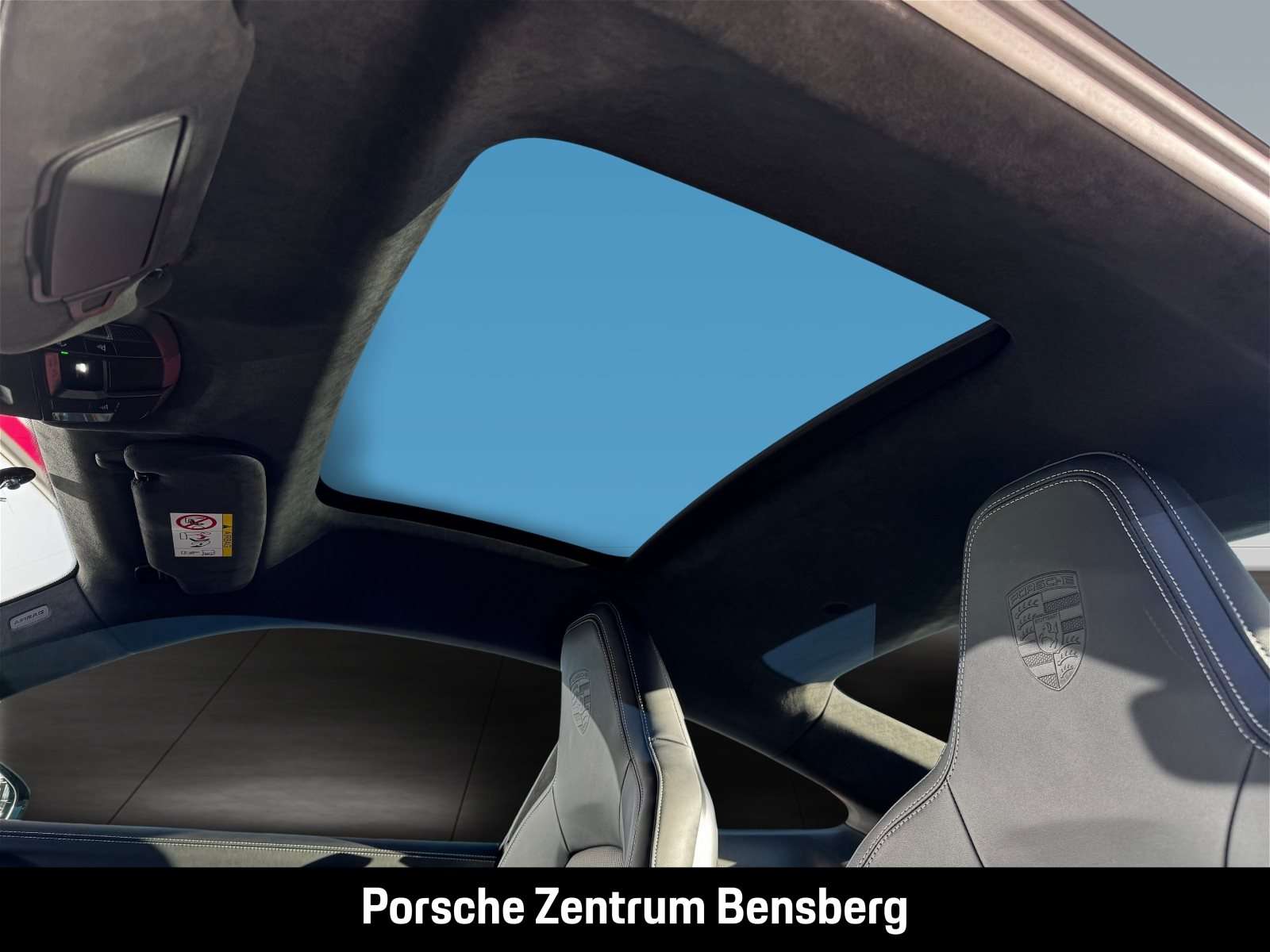 Fahrzeugbild eines Porsche 911