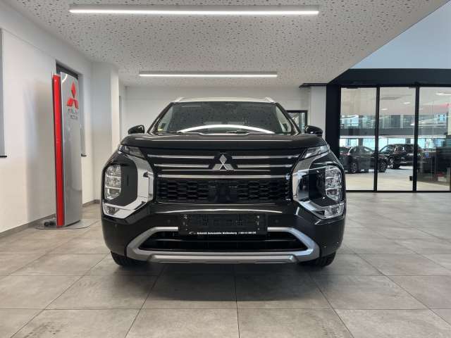 Fahrzeugbild eines Mitsubishi Outlander