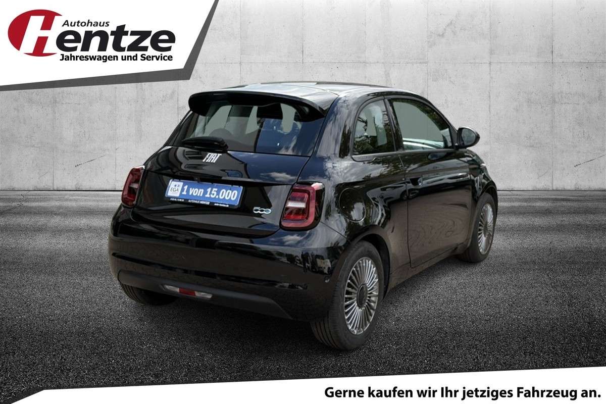 Fahrzeugbild eines Fiat 500