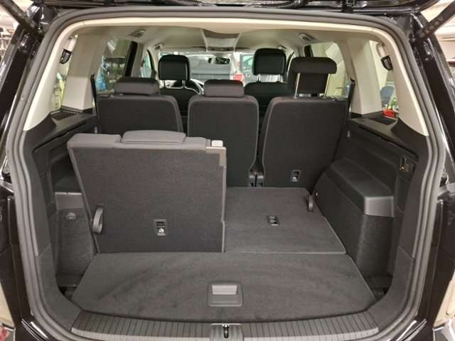Fahrzeugbild eines Volkswagen Touran