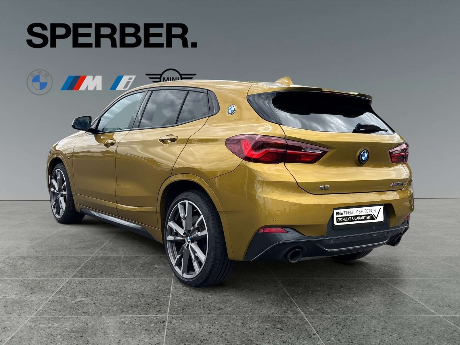Fahrzeugbild eines BMW X2
