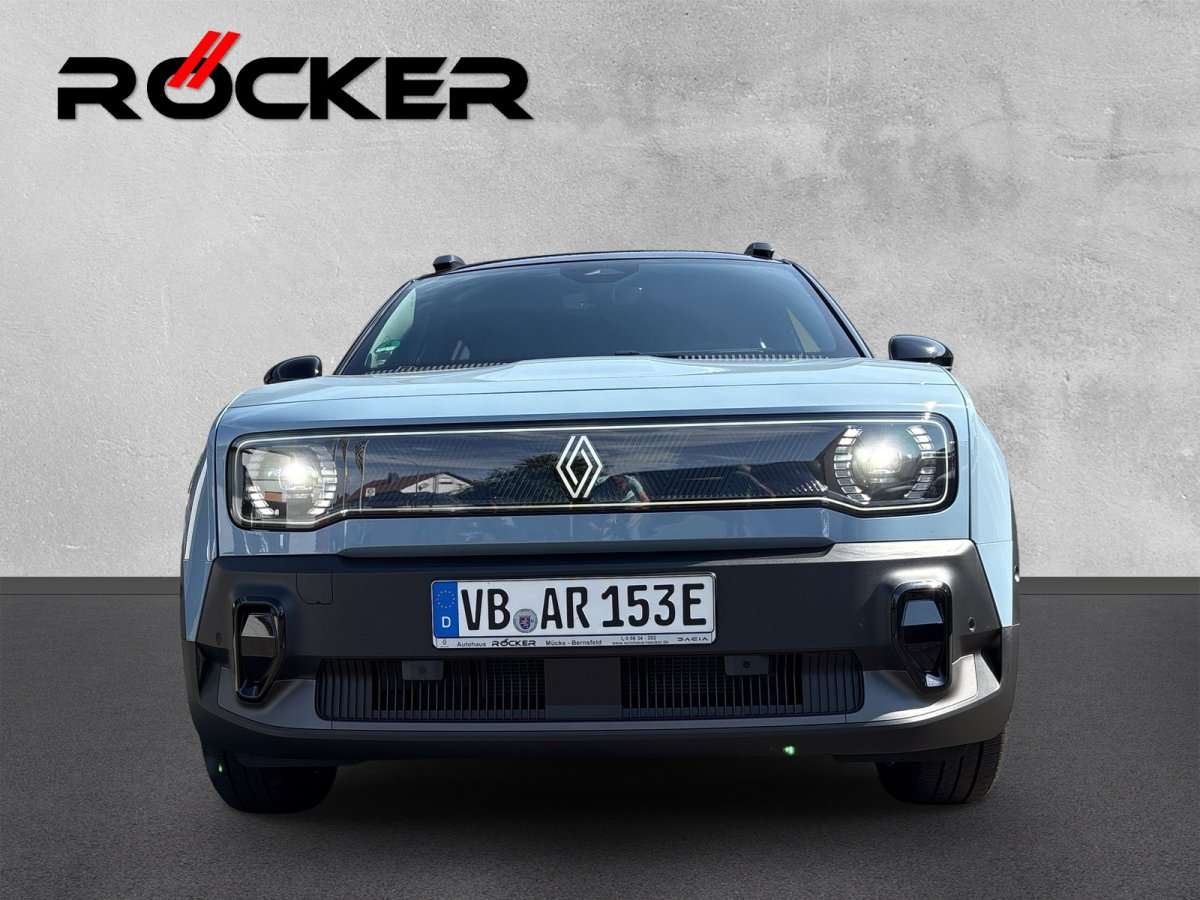 Fahrzeugbild eines Renault 4 E-TECH
