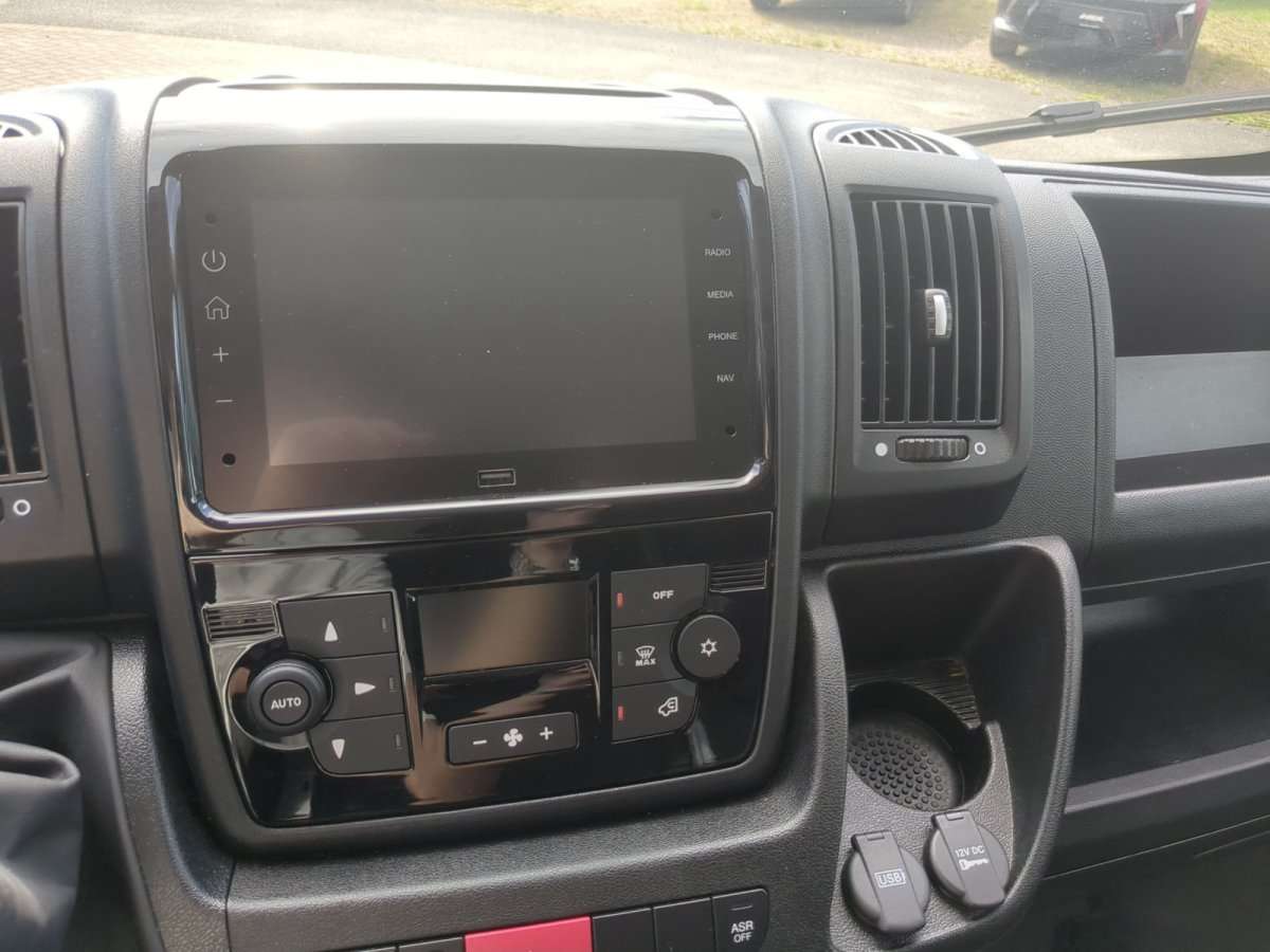 Fahrzeugbild eines Opel Movano