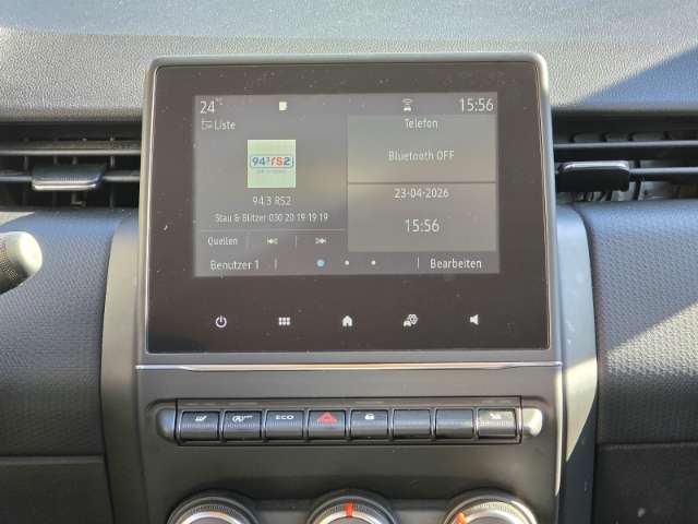 Fahrzeugbild eines Renault Clio