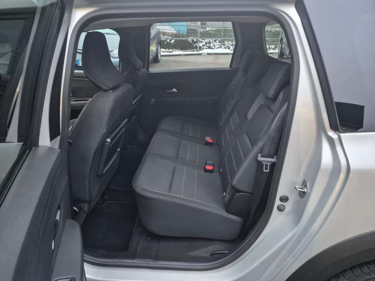 Fahrzeugbild eines Dacia Jogger