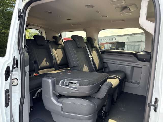 Fahrzeugbild eines Ford Transit Custom