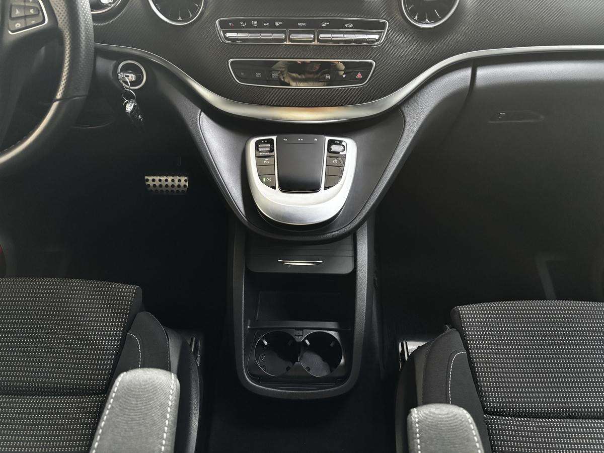 Fahrzeugbild eines Mercedes-Benz V-Klasse