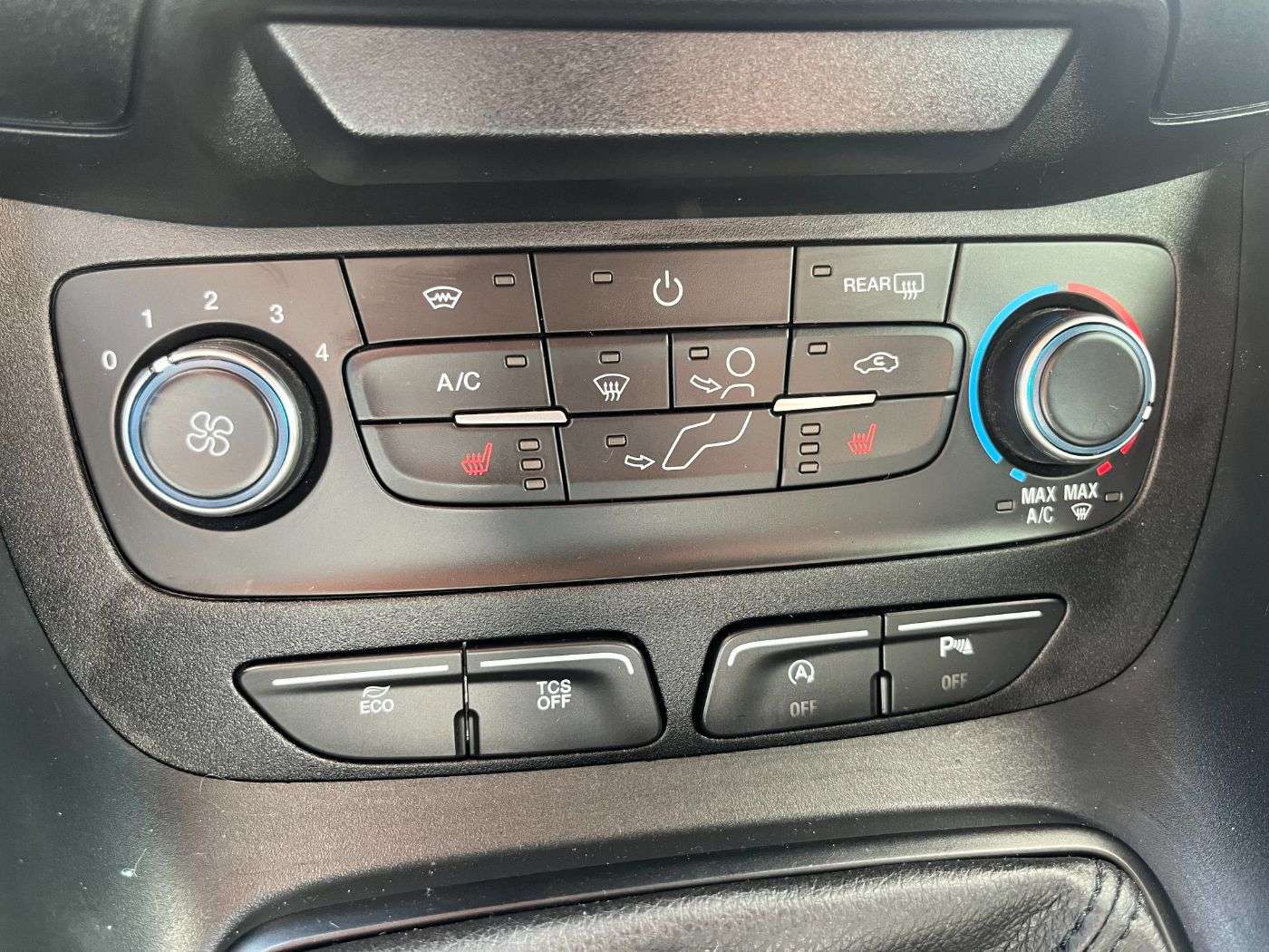 Fahrzeugbild eines Ford Transit Connect