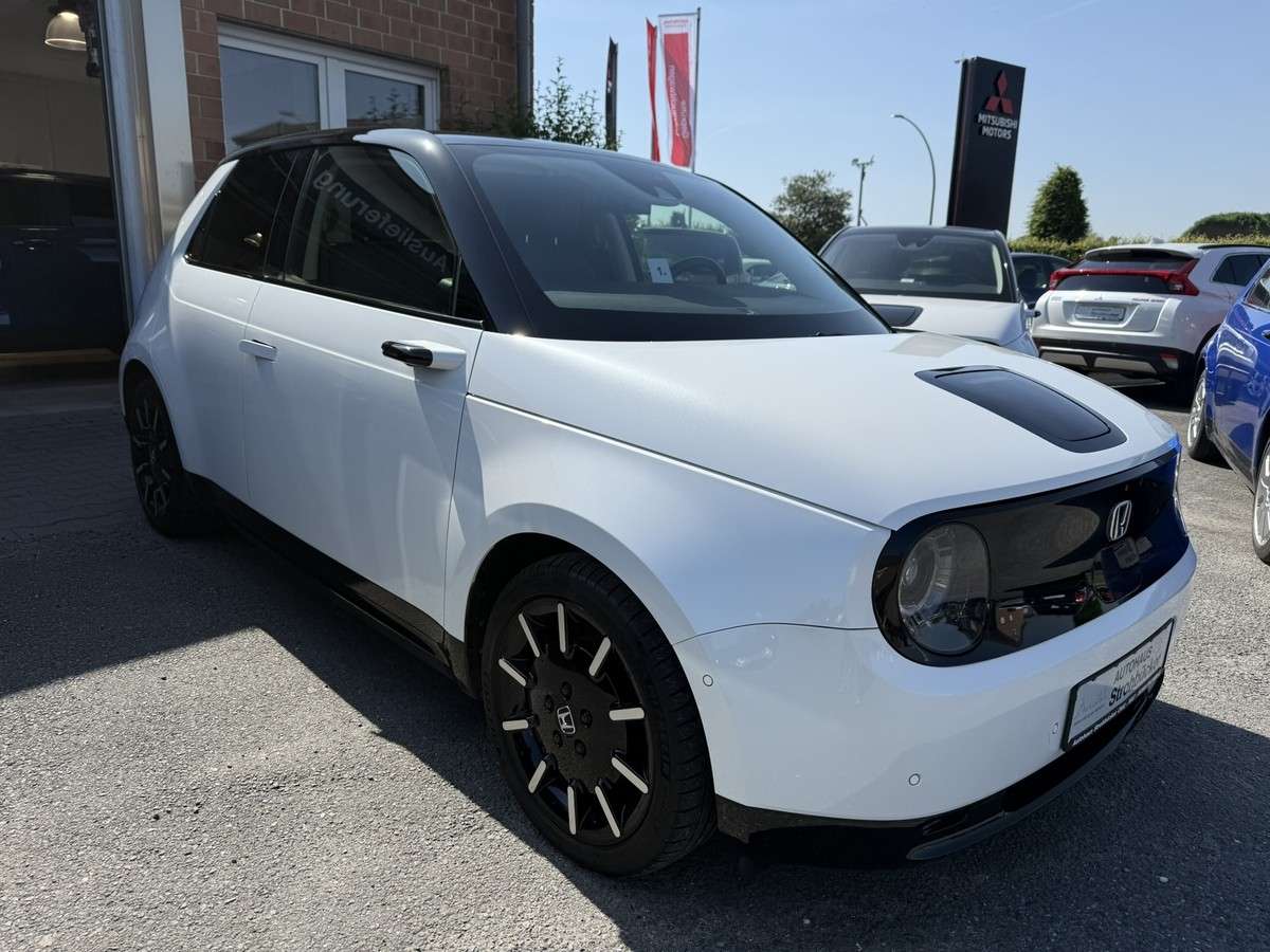Fahrzeugbild eines Honda Honda e
