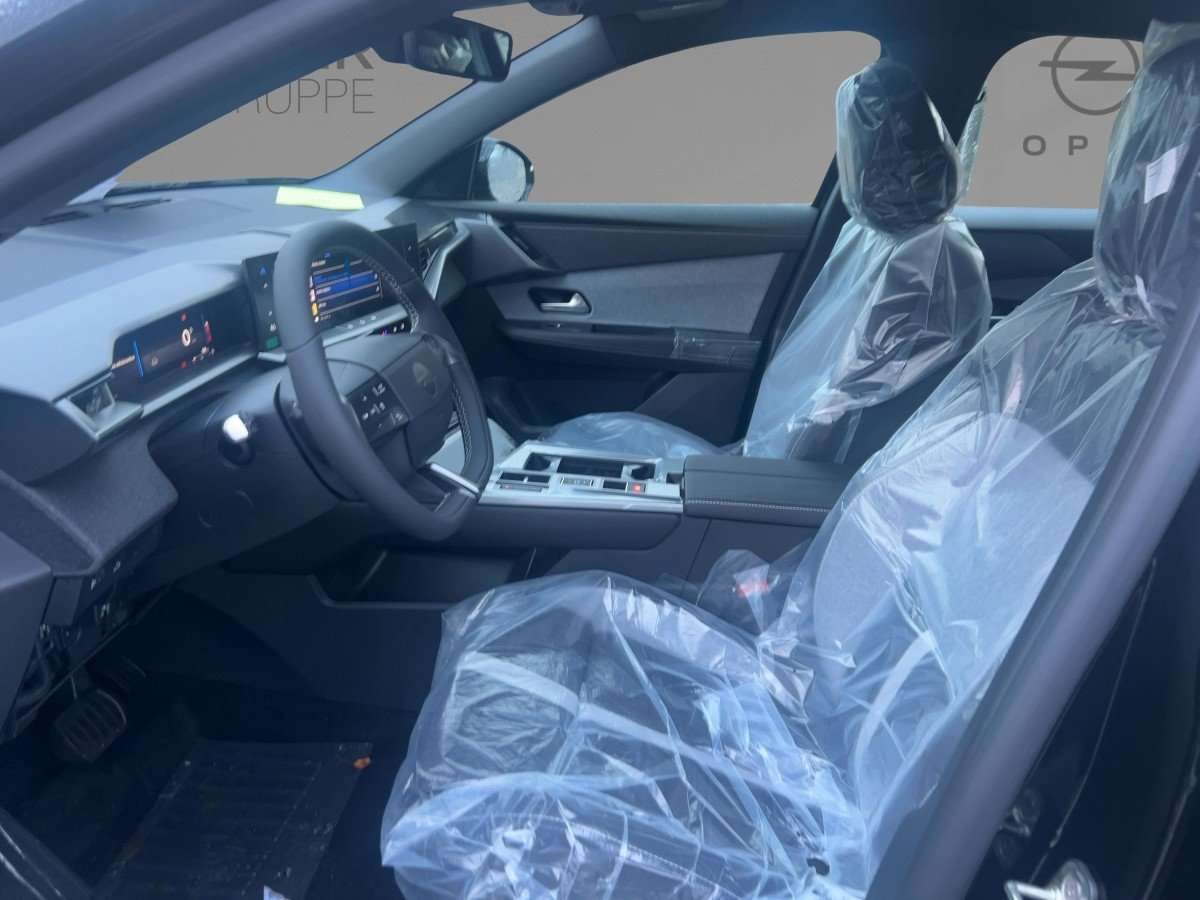 Fahrzeugbild eines Opel Grandland X