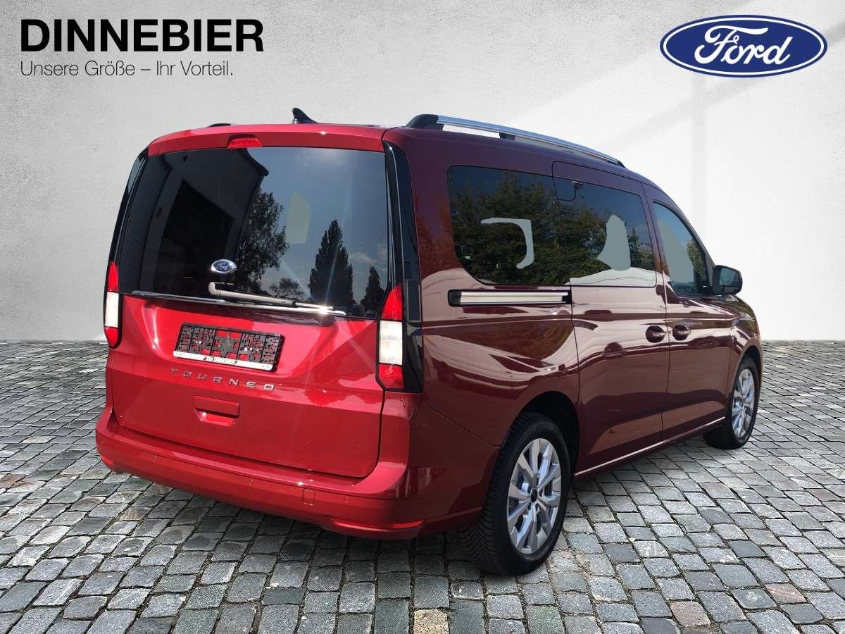 Fahrzeugbild eines Ford Grand Tourneo