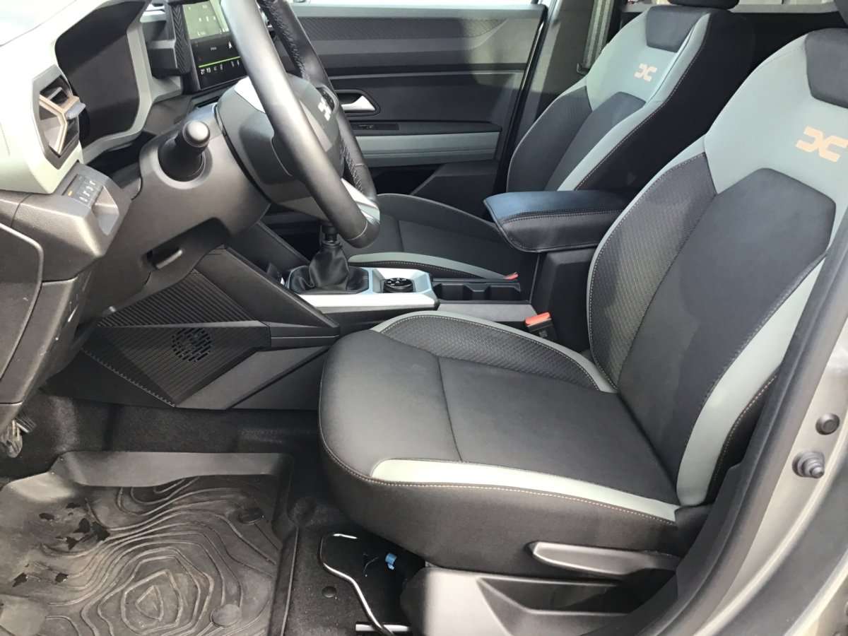 Fahrzeugbild eines Dacia Duster