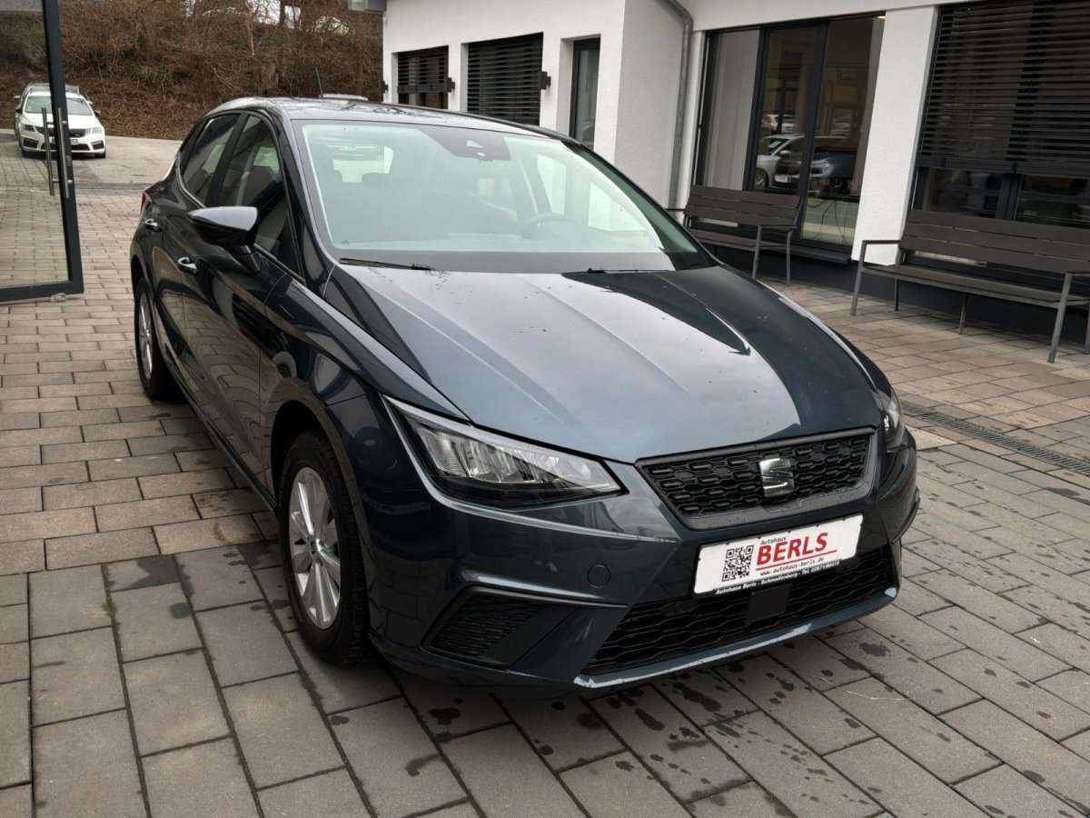 Fahrzeugbild eines SEAT Ibiza