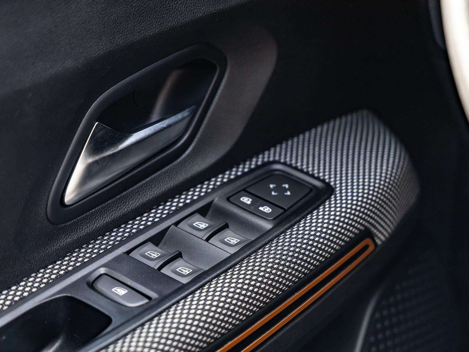 Fahrzeugbild eines Dacia Sandero