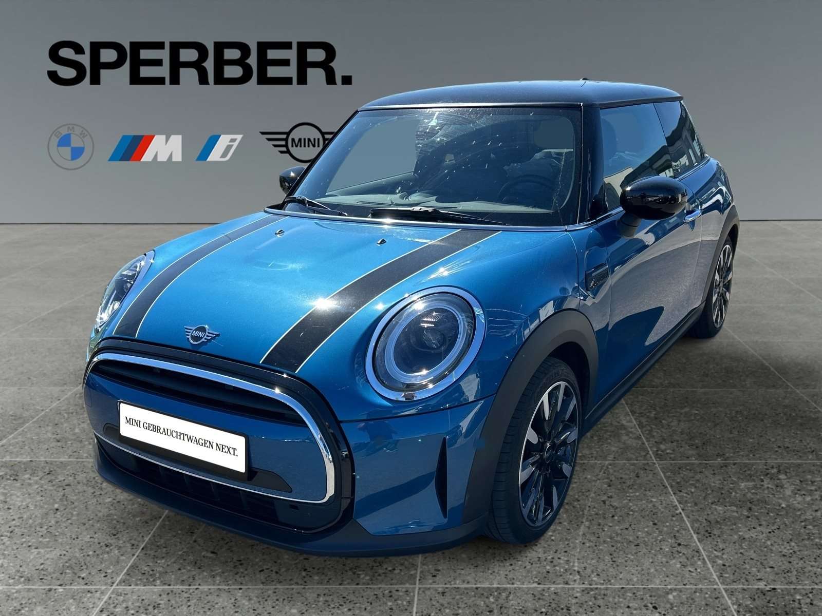 Fahrzeugbild eines MINI COOPER