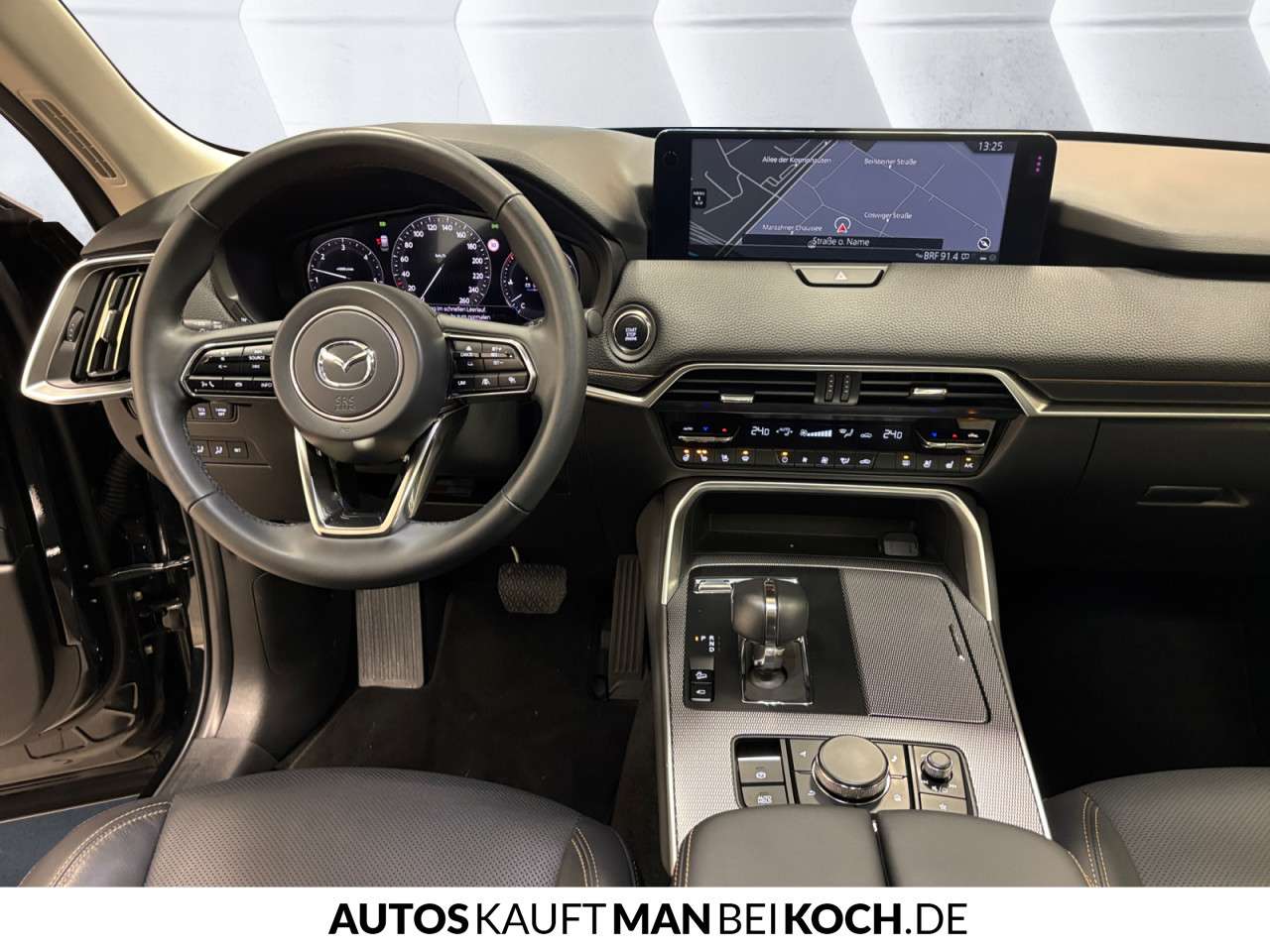Fahrzeugbild eines Mazda CX-60