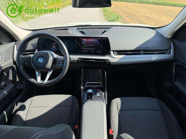 Fahrzeugbild eines BMW iX1