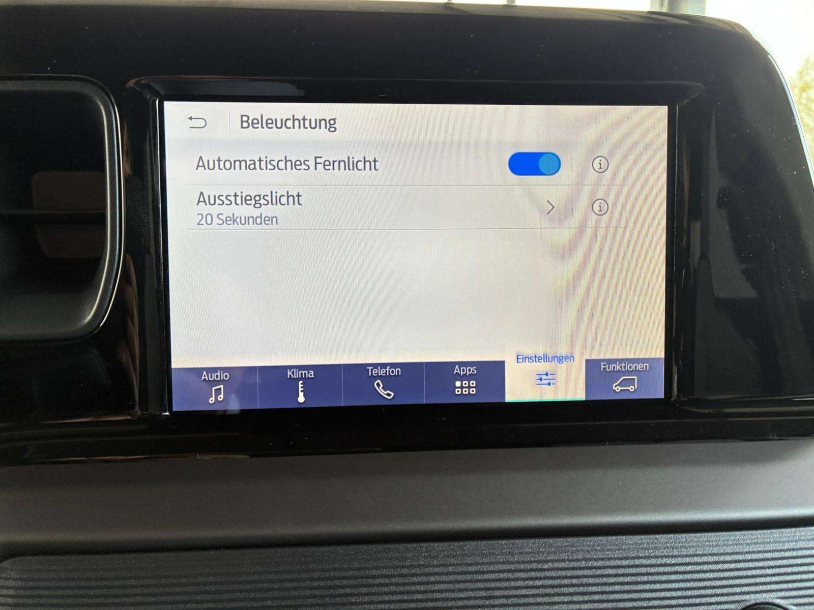 Fahrzeugbild eines Ford Tourneo Courier