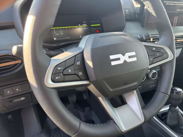 Fahrzeugbild eines Dacia Sandero