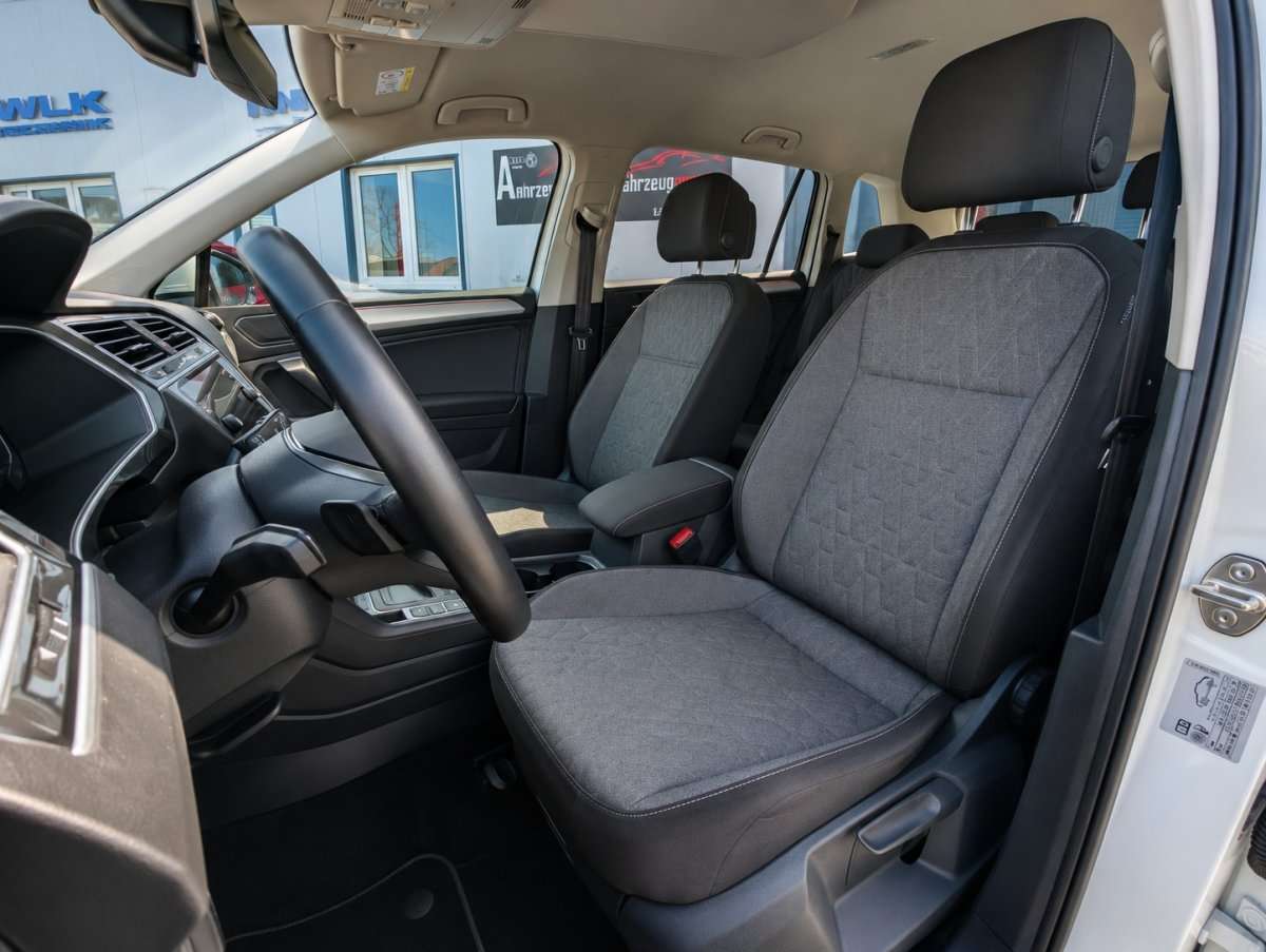 Fahrzeugbild eines Volkswagen Tiguan Allspace