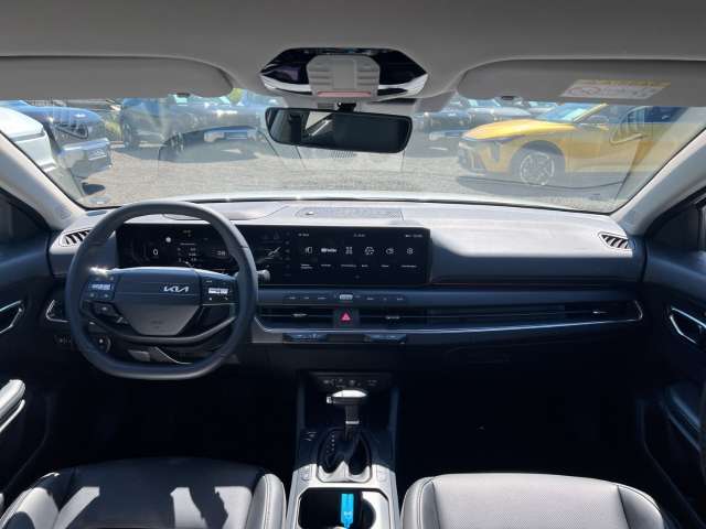 Fahrzeugbild eines Kia K4