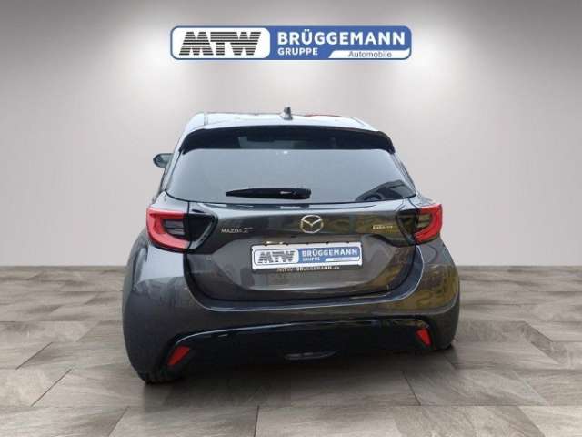 Fahrzeugbild eines Mazda Mazda2 Hybrid