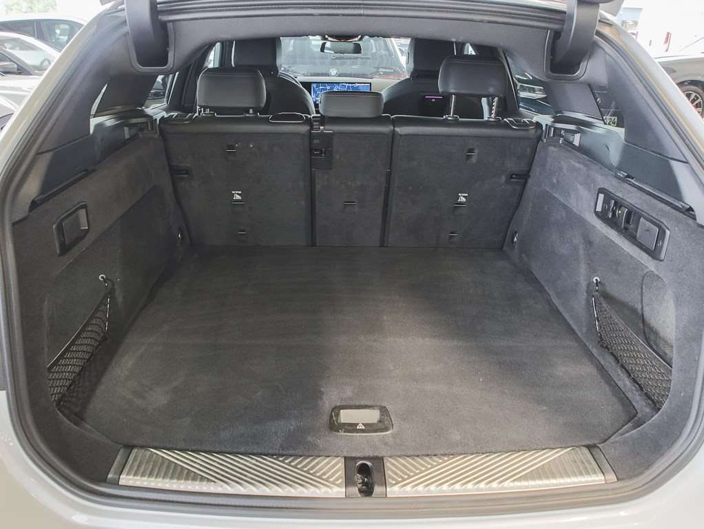 Fahrzeugbild eines BMW 5er-Reihe