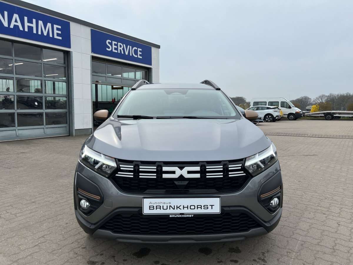Fahrzeugbild eines Dacia Jogger